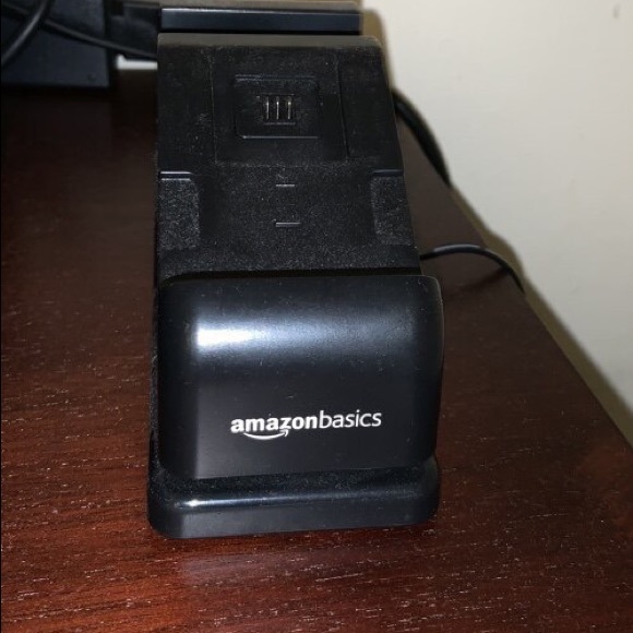 Xbox one x bundle - Picture 3 of 5